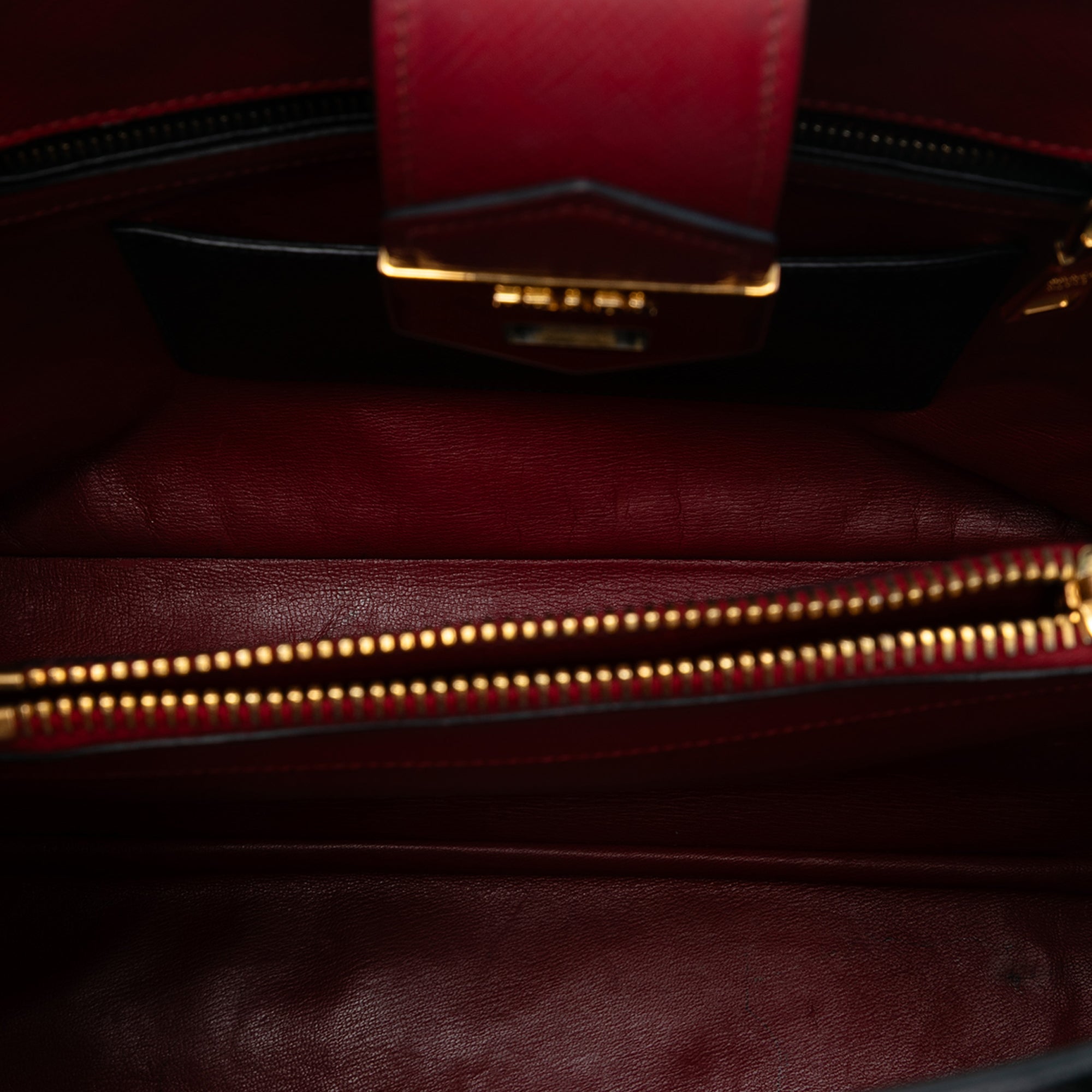 Saffiano Cuir Convertible Top Handle Bag - Image 4
