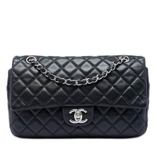 Medium Classic Lambskin Double Flap - Image 1