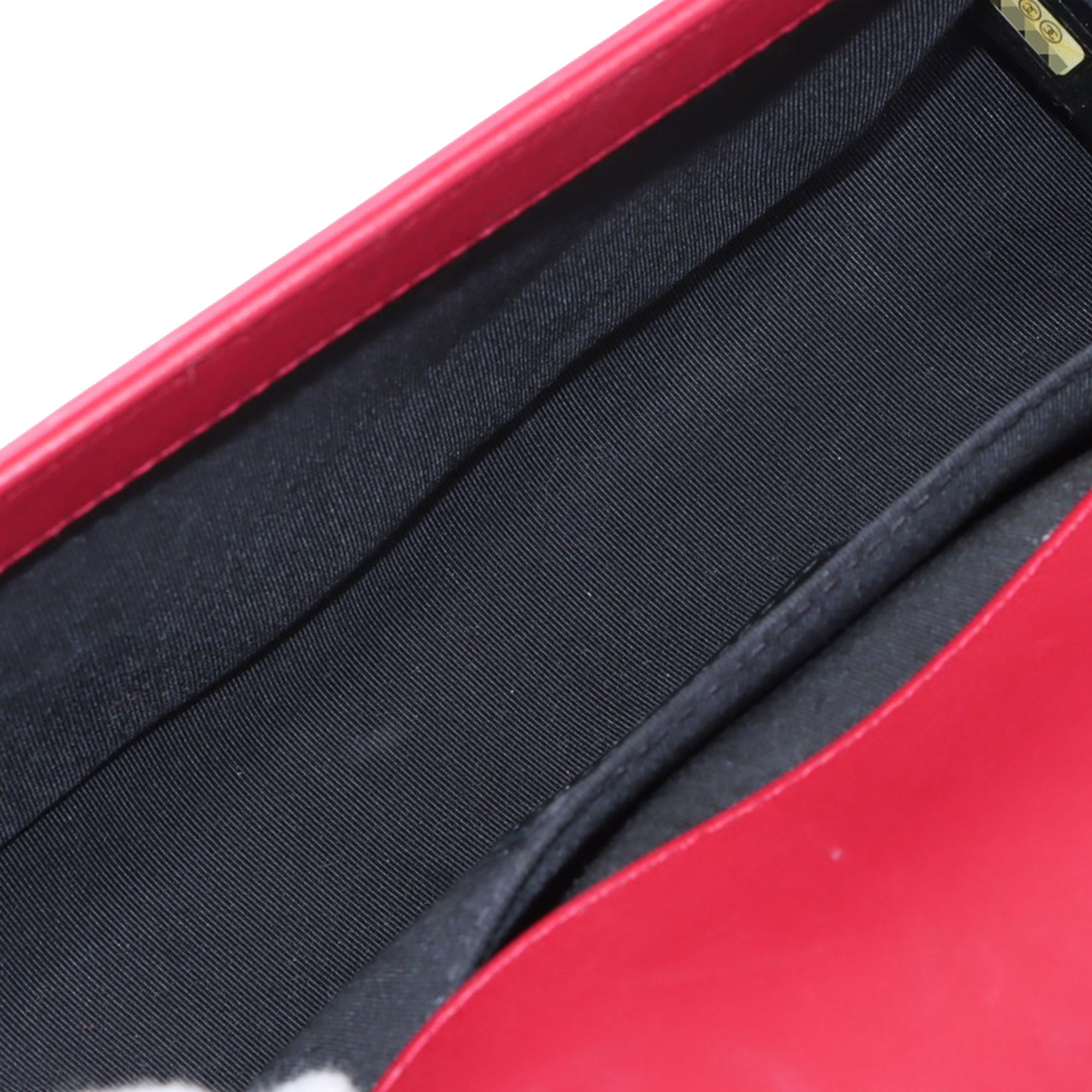 Old Medium Quilted Patent Acrylic Boy Flap - Image 3