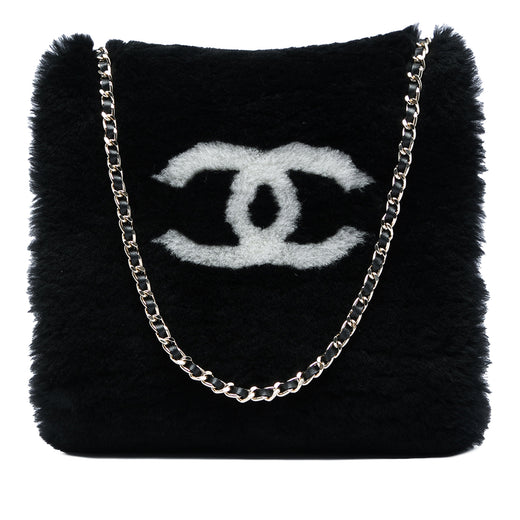 CC Shearling Muff Shoulder Bag - Image 1