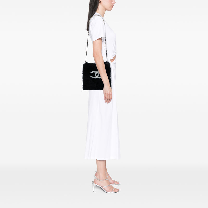 CC Shearling Muff Shoulder Bag - Image 5