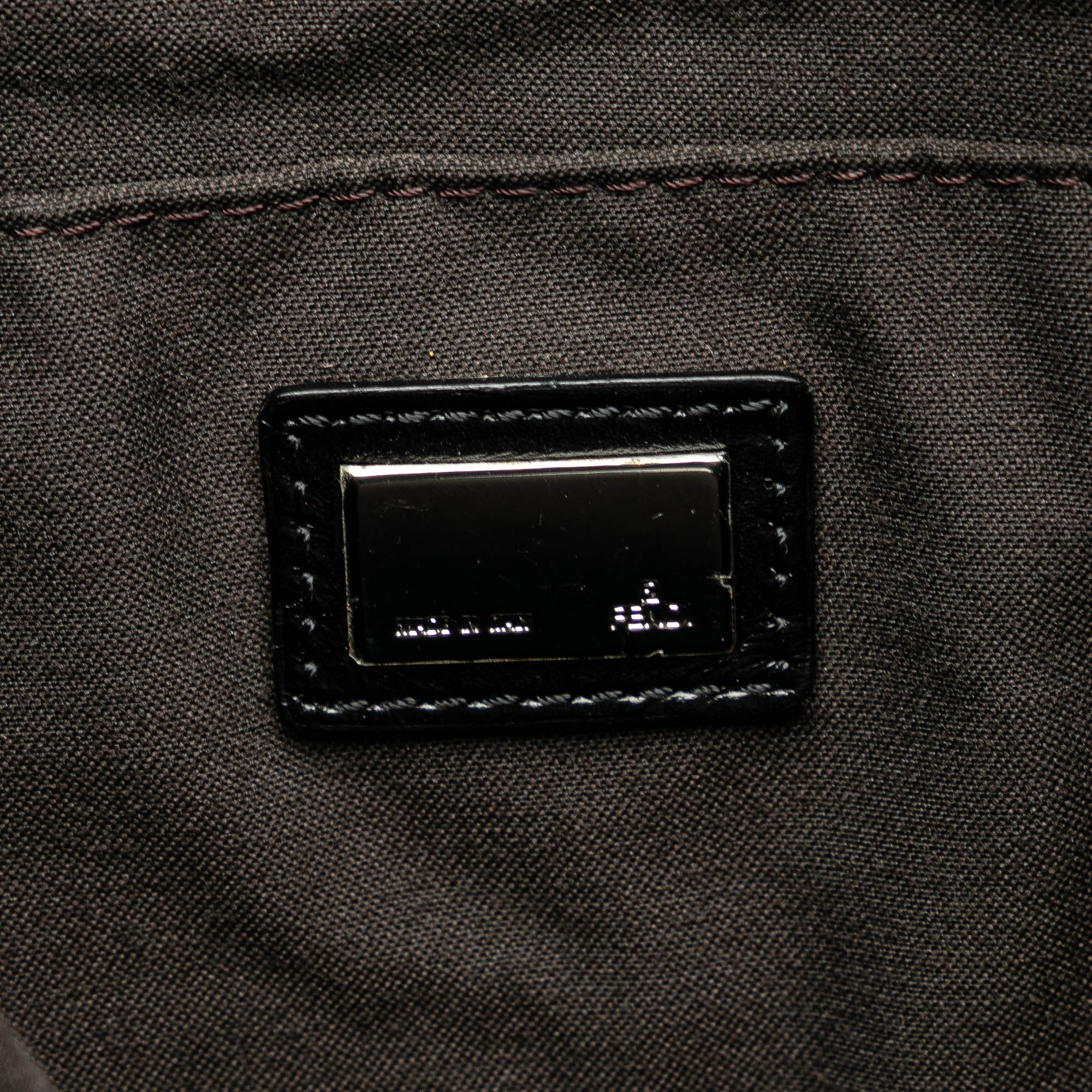 Zucchino Canvas Crossbody - Image 5