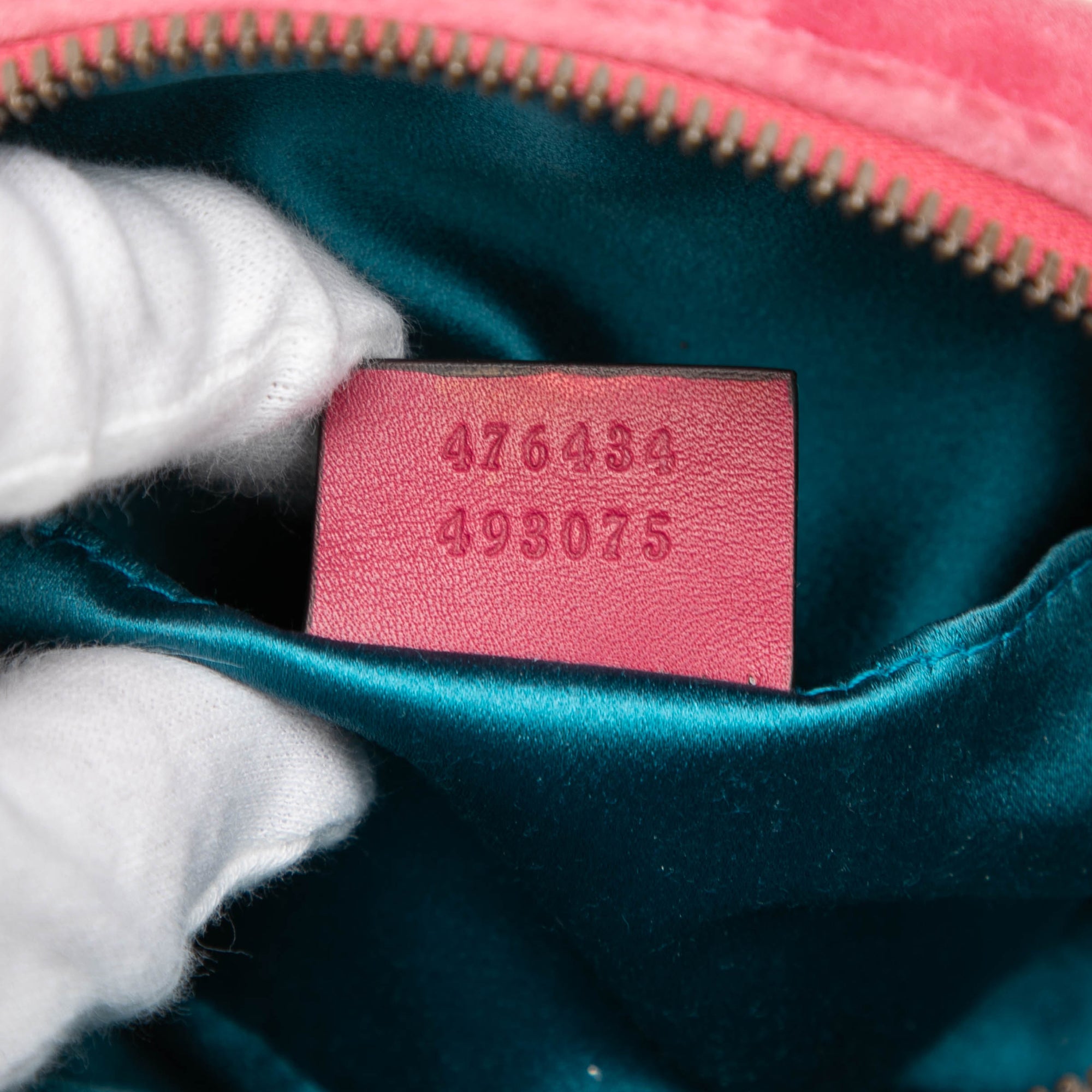 GG Marmont Matelasse Velvet Belt Bag - Image 6