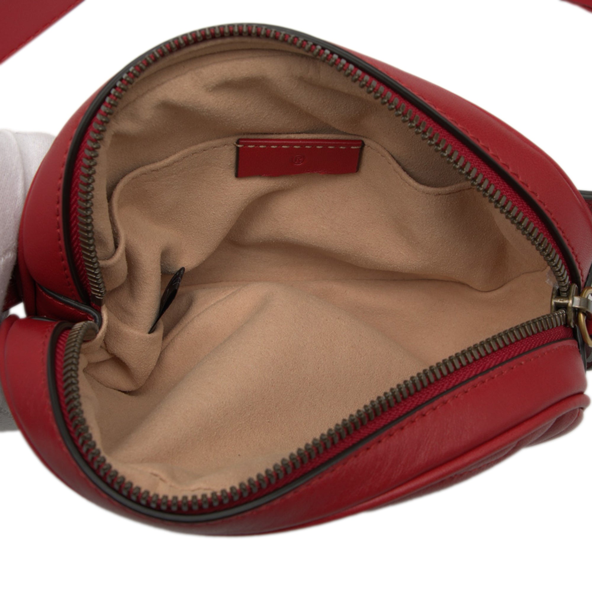 GG Marmont Matelasse Leather Belt Bag - Image 4
