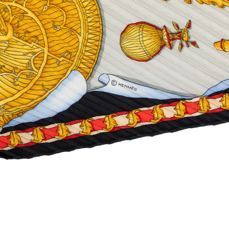Reves D Espace Plisse Scarf - Image 5