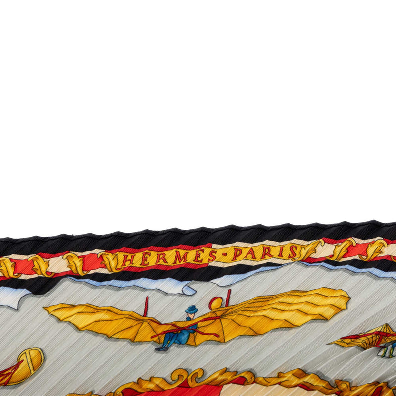 Reves D Espace Plisse Scarf - Image 7