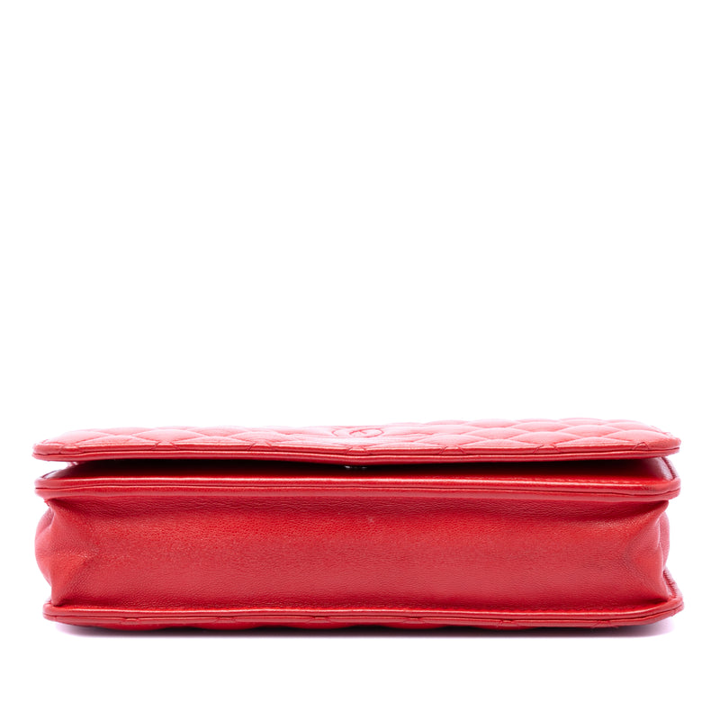 Stitched CC Quilted Lambskin Wallet on Chain - Image 3