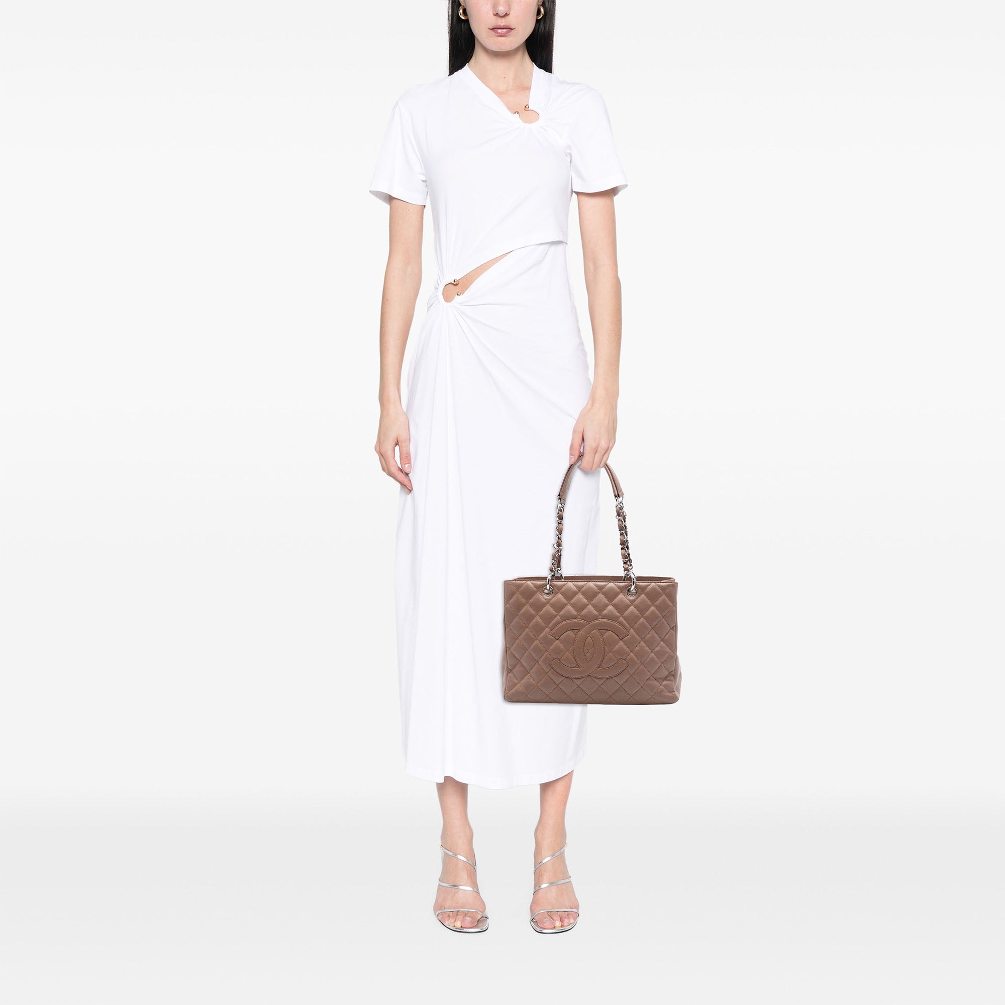 Caviar Grand Shopping Tote - Image 6
