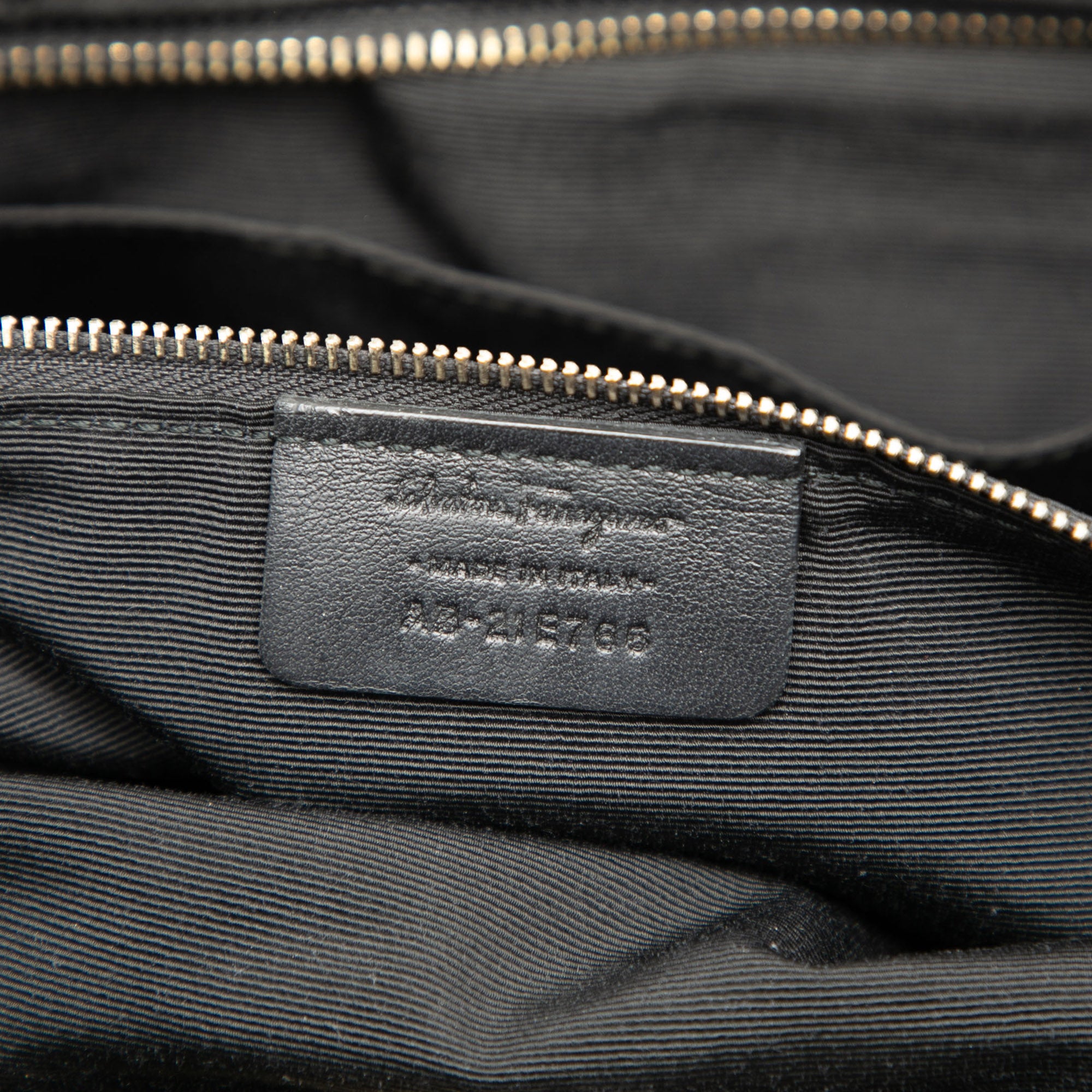 Large Quilted Nappa Vara Tote - Image 6
