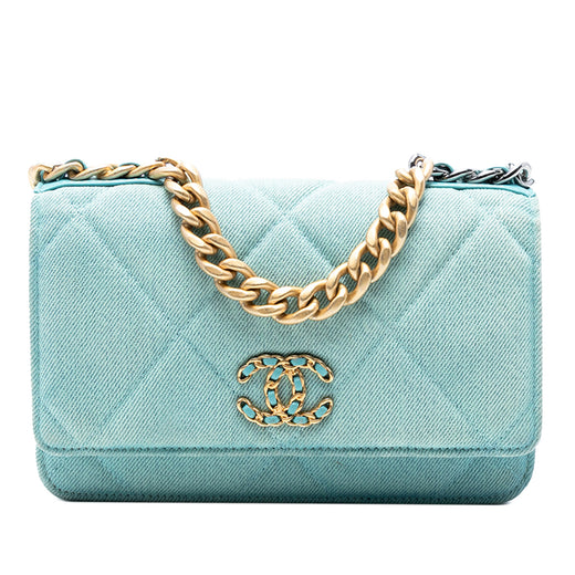 Denim 19 Flap Wallet On Chain - Image 1