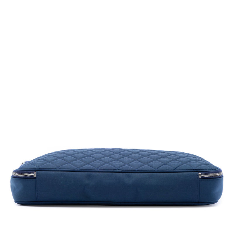 CC Quilted Nylon Laptop Case - Image 3