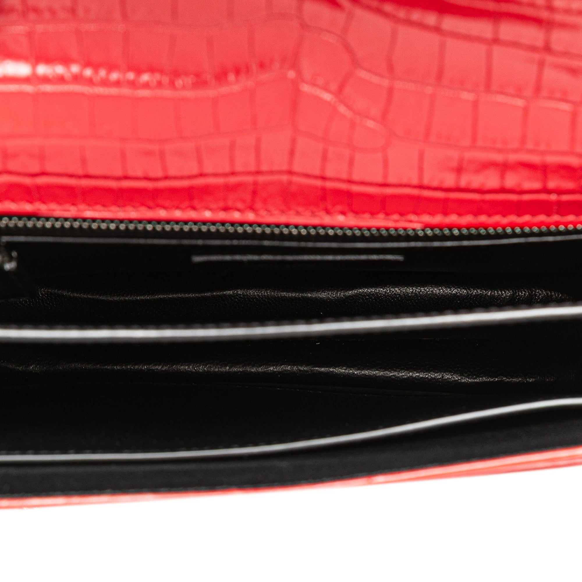 Croc Embossed Leather Monogram Cassandra Clasp Bag - Image 4