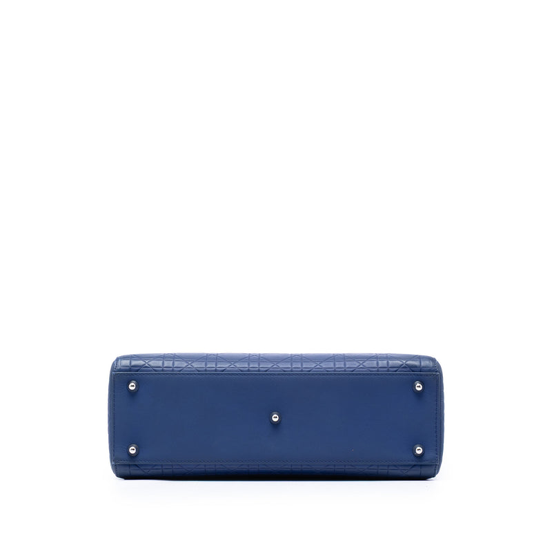 Large Ultra Matte Calfskin Cannage Embossed Lady Dior - Image 3