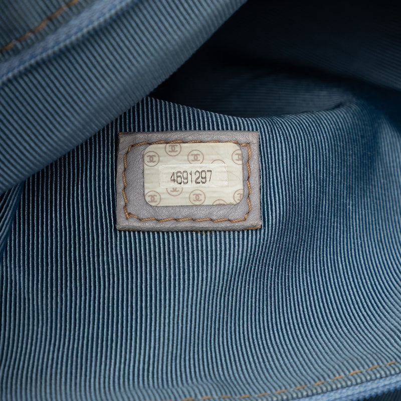 CC Denim Tortoise Handle Tote - Image 6