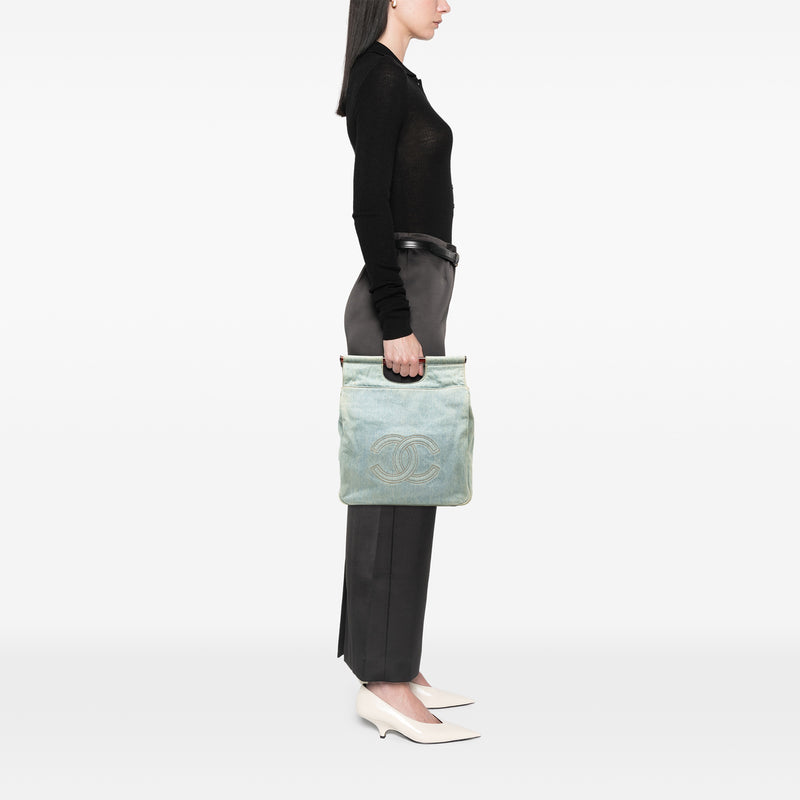 CC Denim Tortoise Handle Tote - Image 7