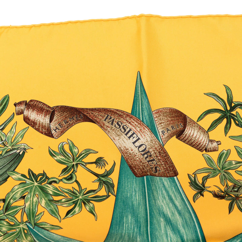 Passiflores Silk Scarf 90 - Image 5