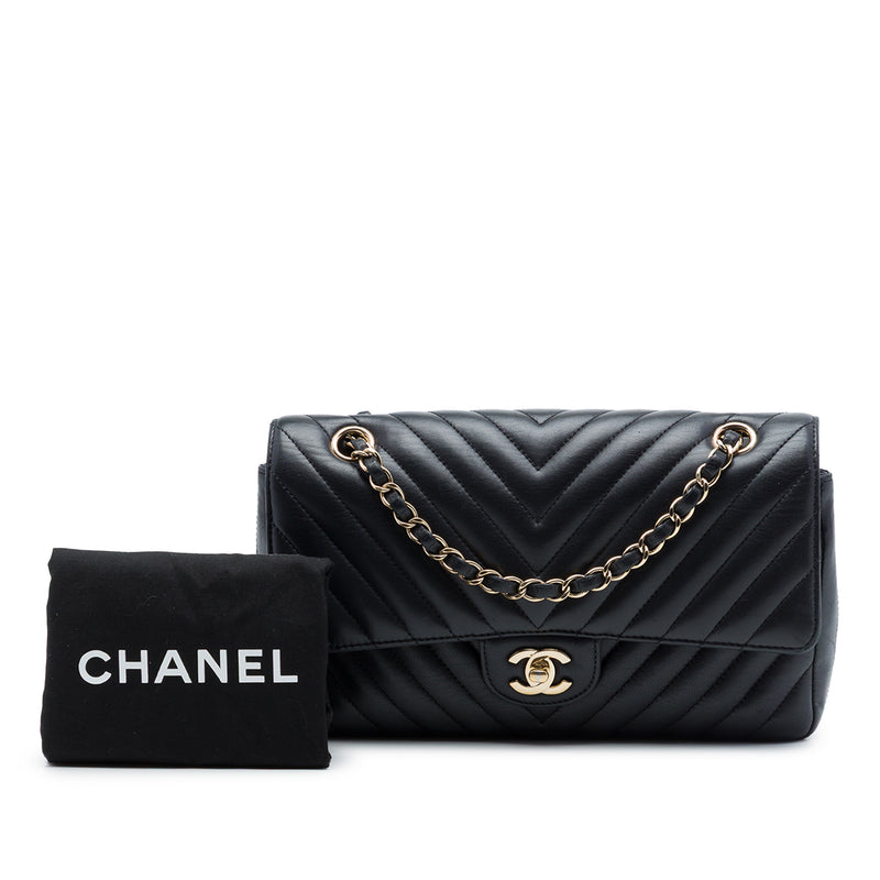 Medium Classic Chevron Crumpled Calfskin Double Flap - Image 7