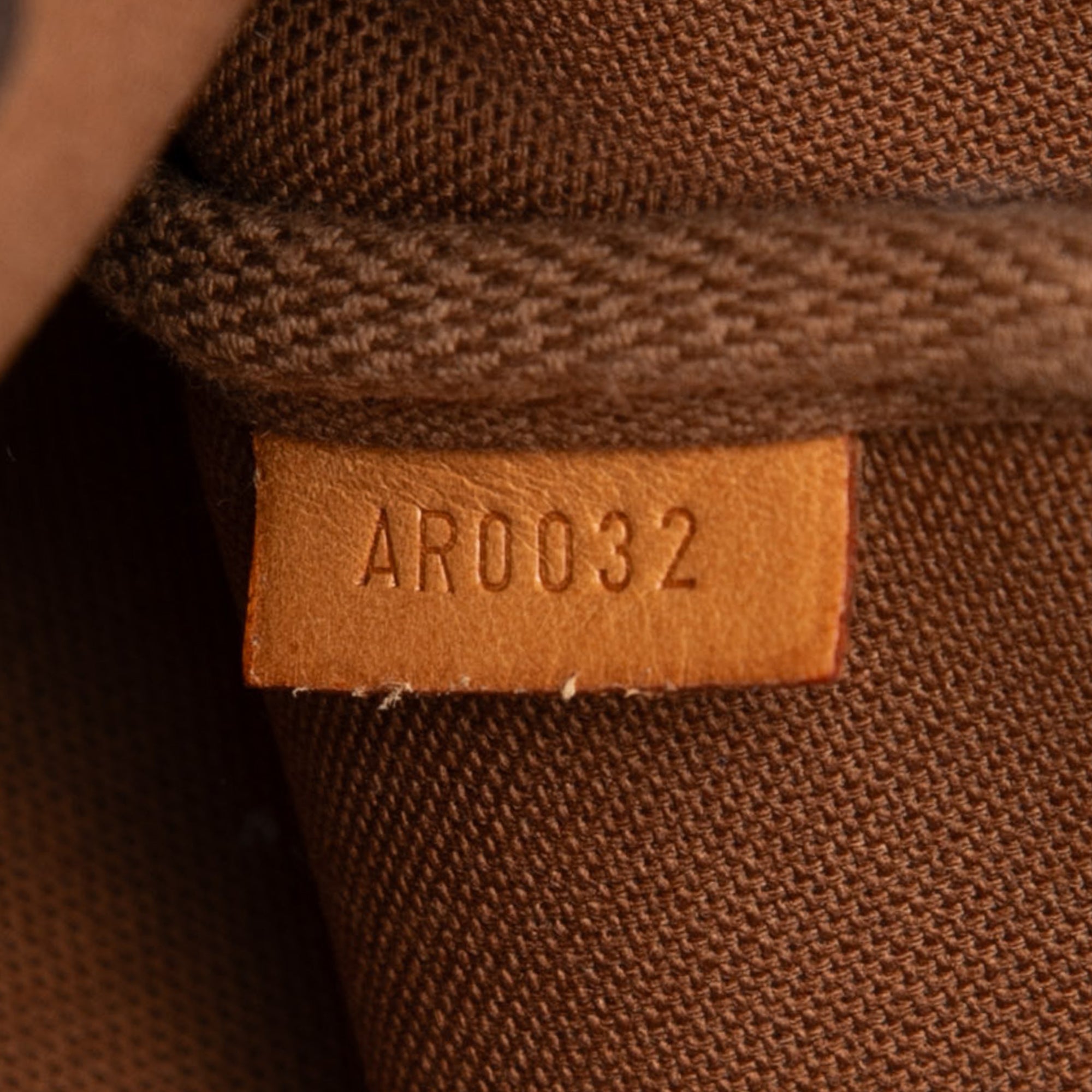 Monogram Pochette Accessoires - Image 6