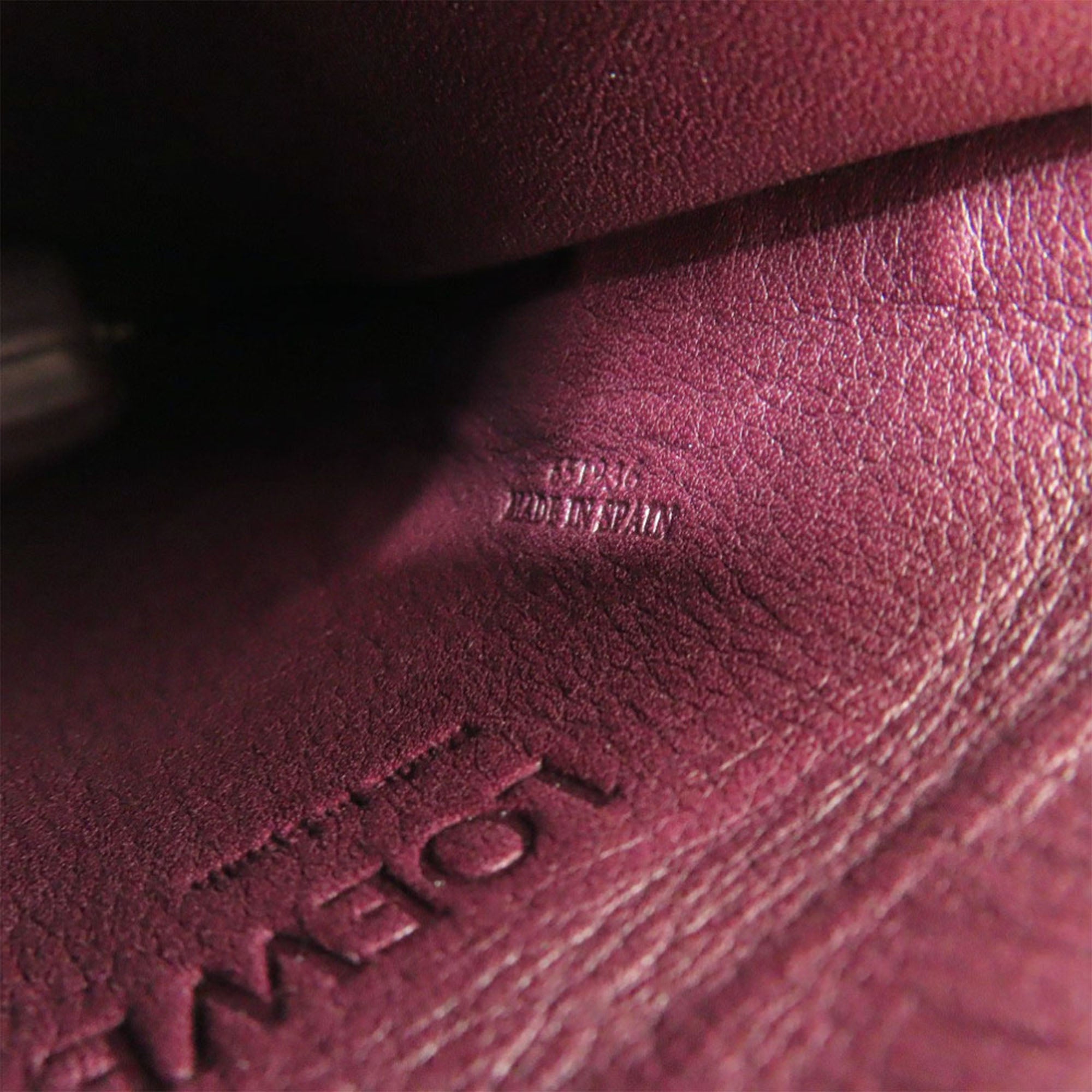 Leather Gate Pocket Crossbody - Image 6