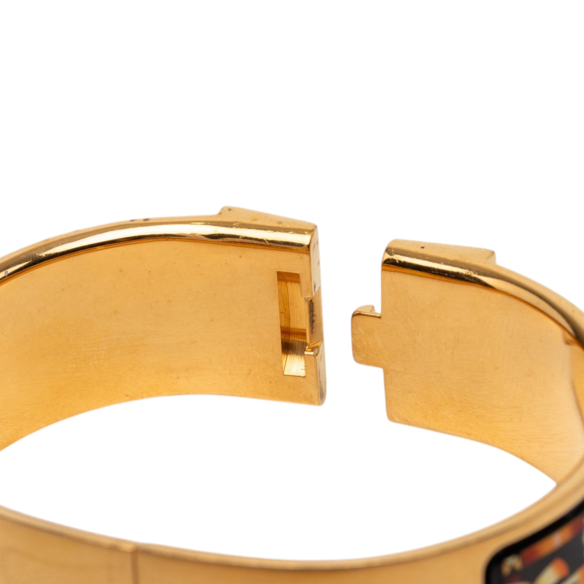 Wide Enamel Equestrian Loquet Bracelet GM - Image 5