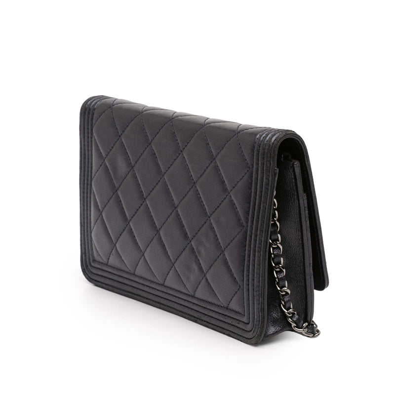 Quilted Lambskin Boy Wallet On Chain - Image 2
