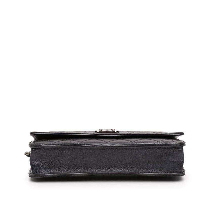 Quilted Lambskin Boy Wallet On Chain - Image 3