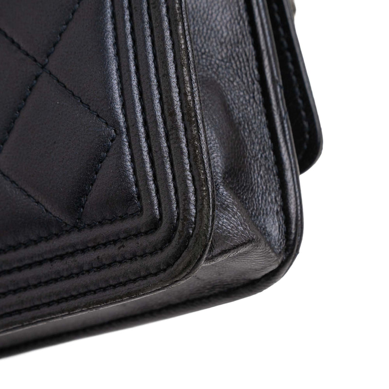 Quilted Lambskin Boy Wallet On Chain - Image 9