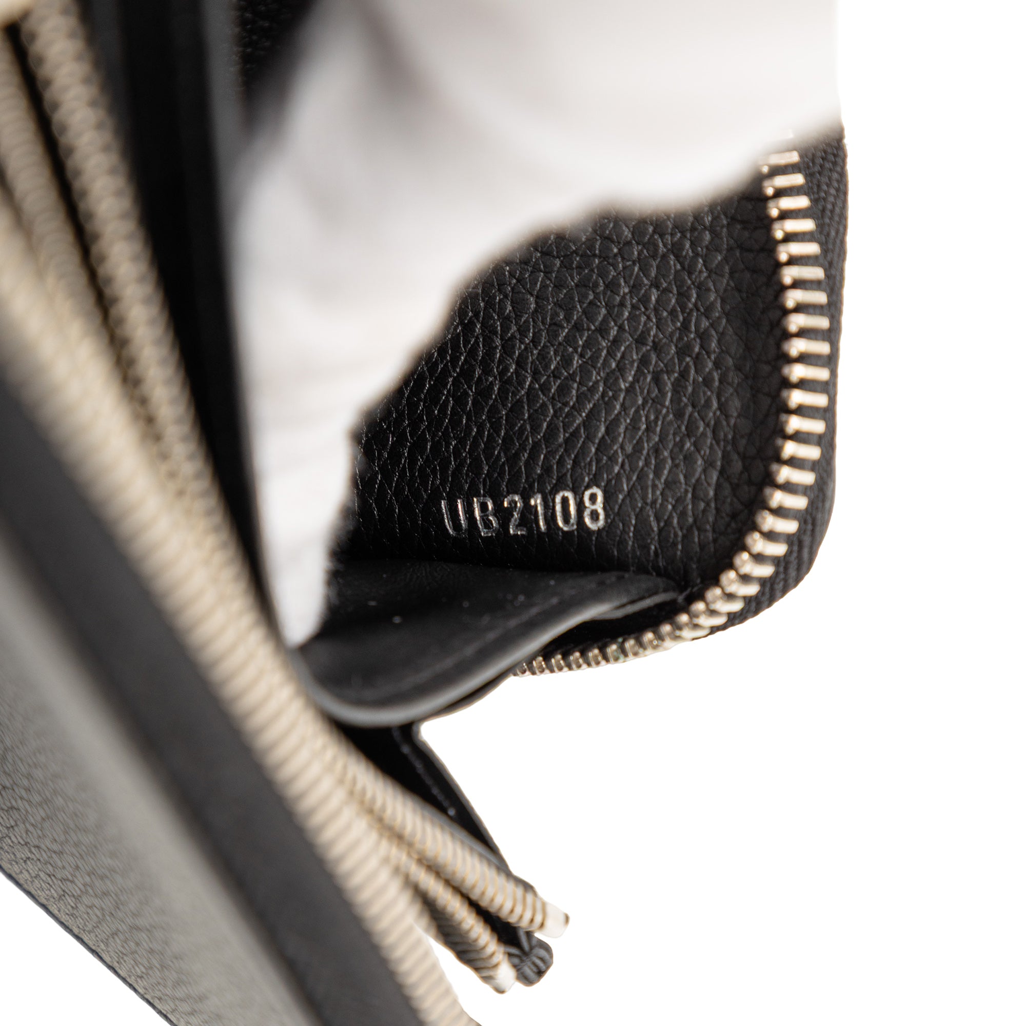 Leather Lockme Zippy Wallet - Image 6