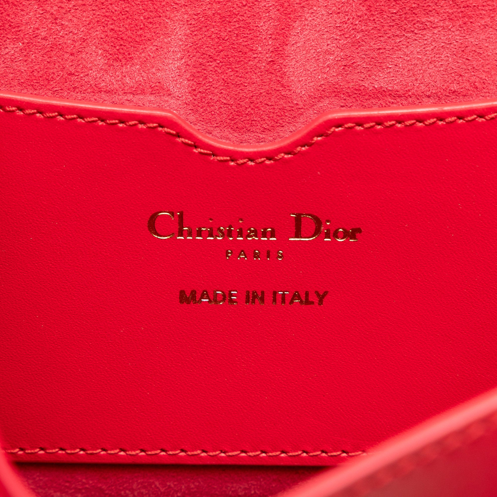 Medium Bobby Crossbody Bag - Image 6