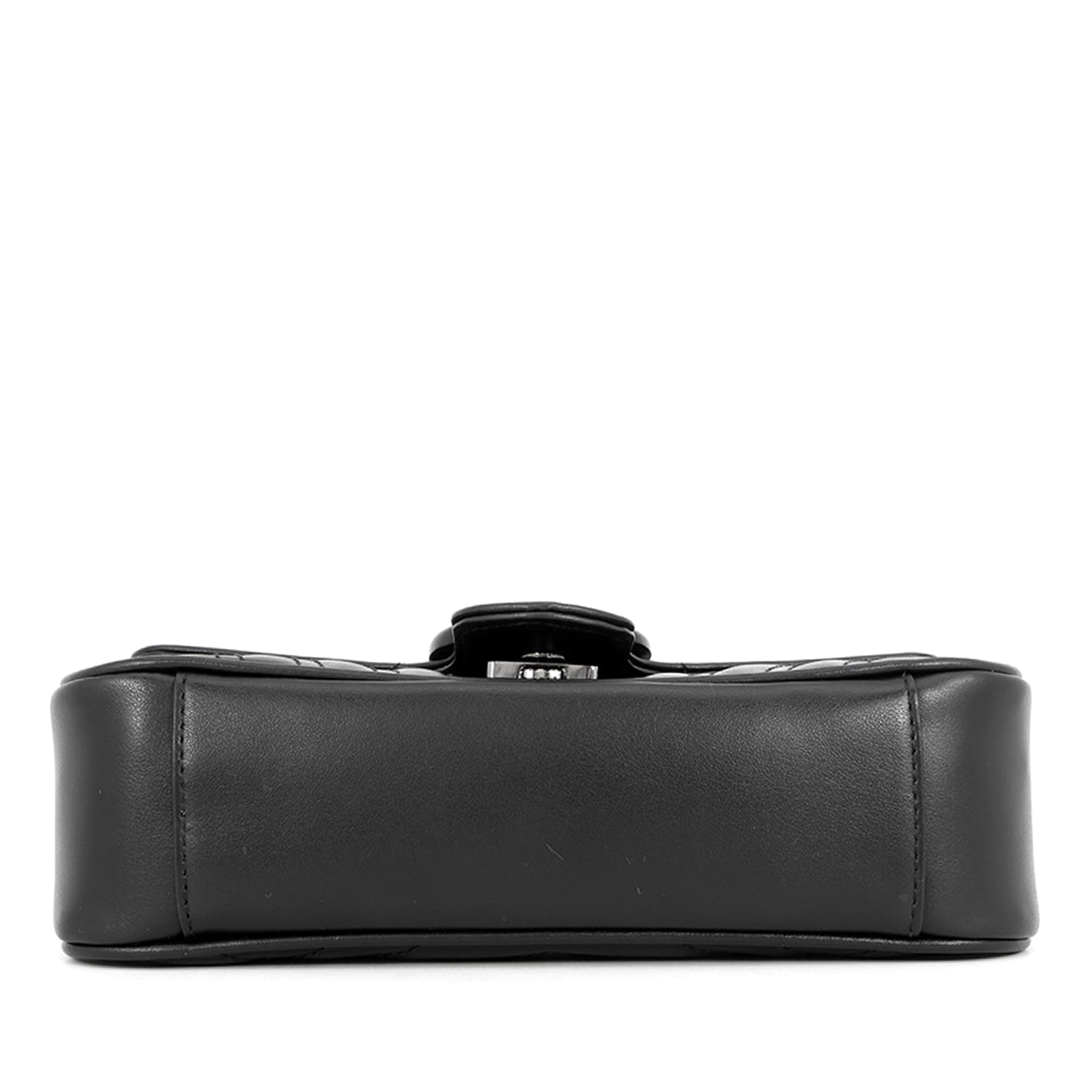 Small GG Marmont Matelasse Calfskin Monochrome Shoulder Bag - Image 3