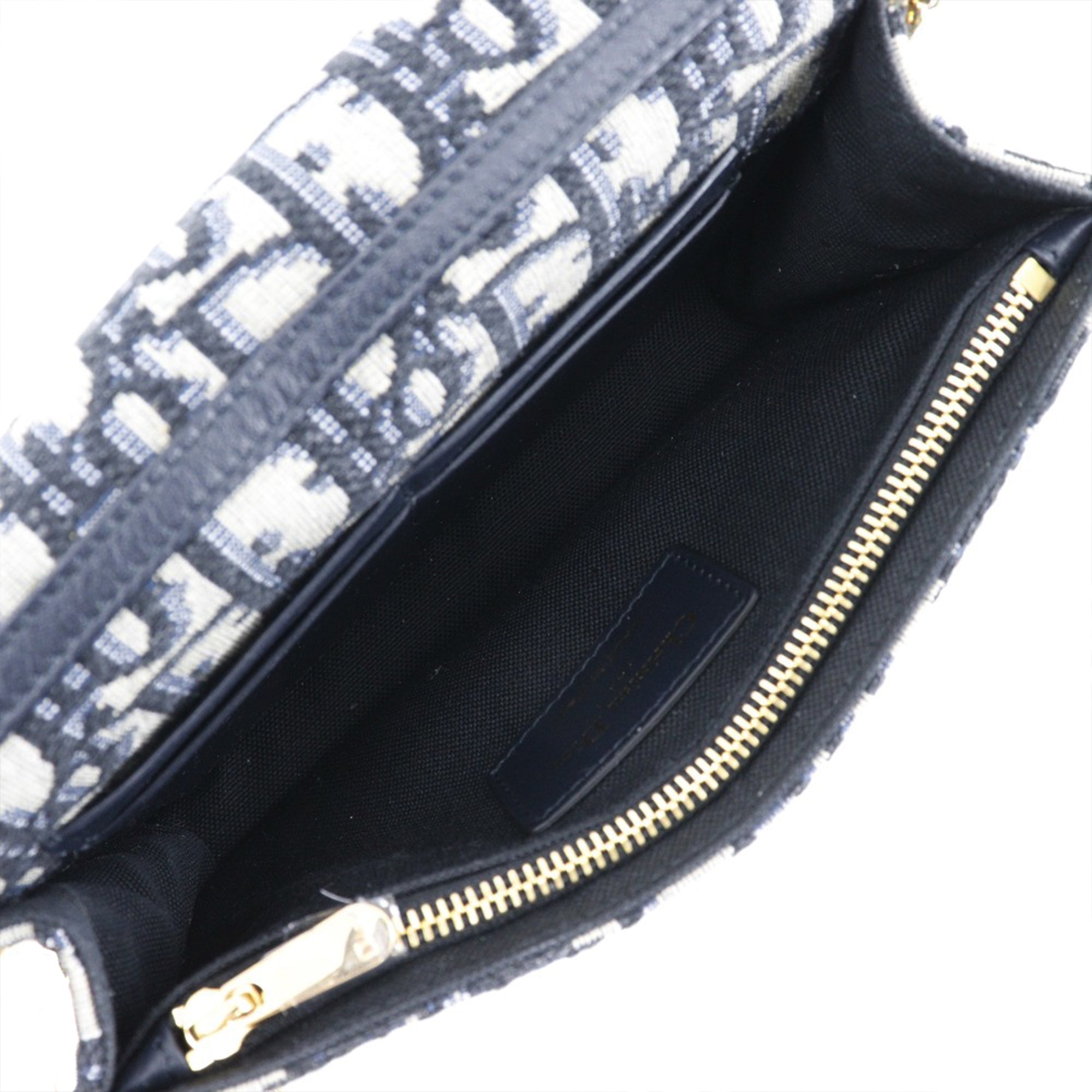 Oblique 30 Montaigne 2 in 1 Pouch - Image 3
