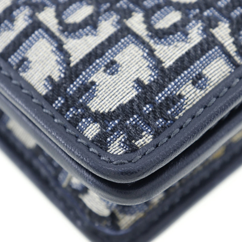 Oblique 30 Montaigne 2 in 1 Pouch - Image 6
