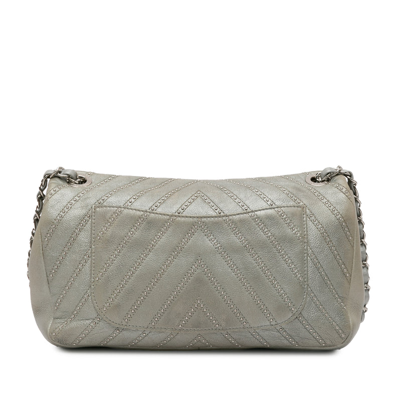 Medium Chevron Calfskin Stud Wars Flap - Image 3