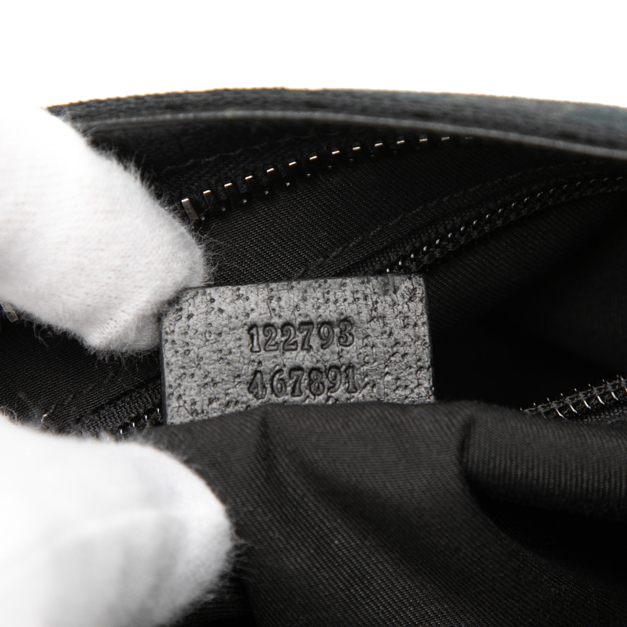 GG Canvas Crossbody - Image 6