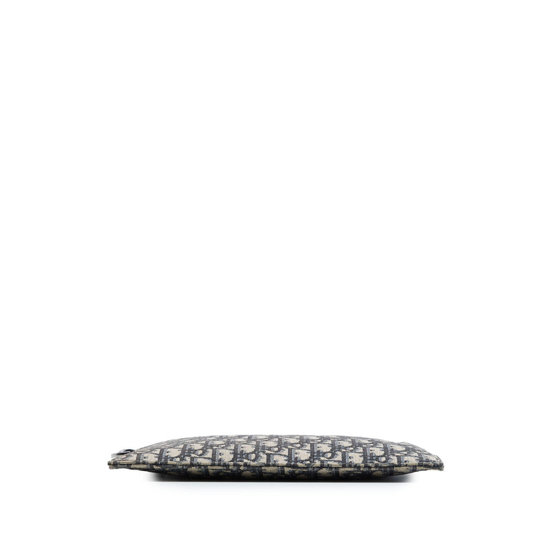 Oblique Canvas A5 Pouch - Image 3