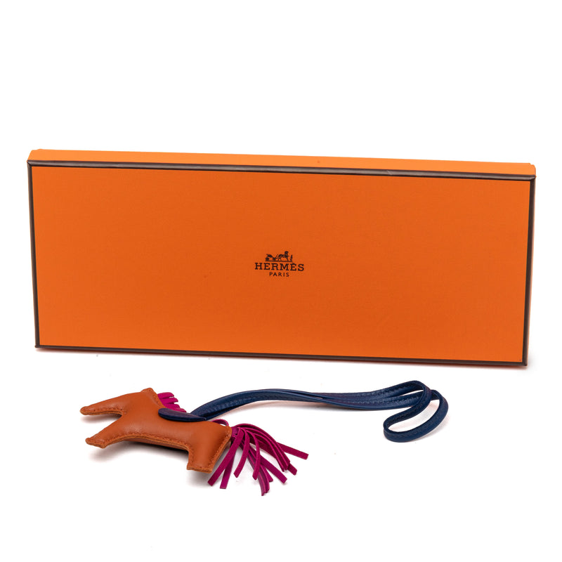 Milo Lambskin Grigri Rodeo Bag Charm PM - Image 5