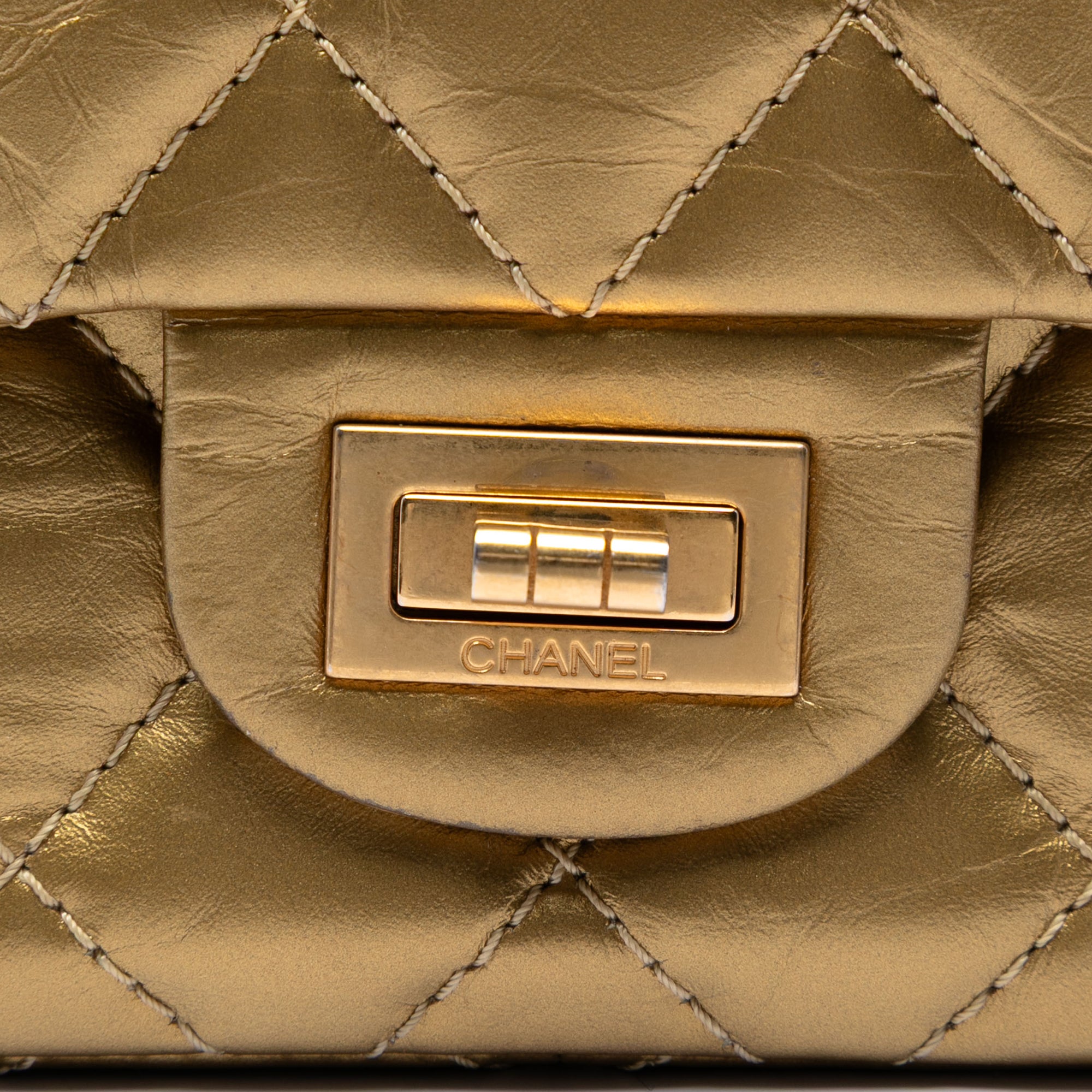 Quilted Metallic Aged Calfskin Reissue 2.55 Double Flap 226 - Image 5