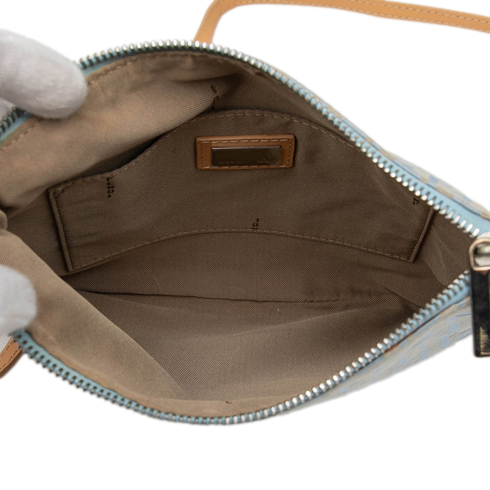 Zucchino Canvas Crossbody - Image 4