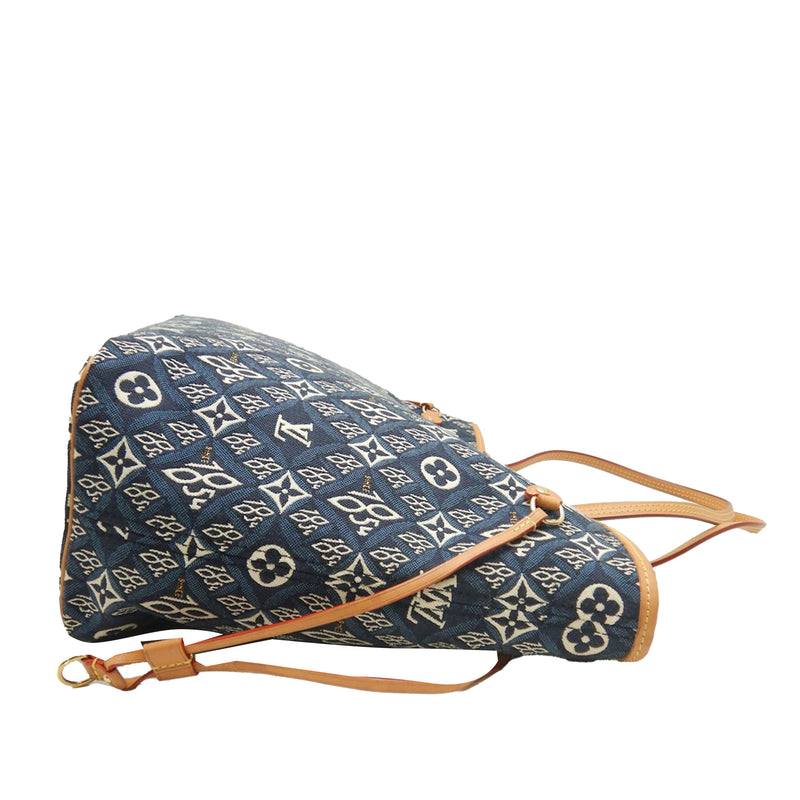 Monogram Jacquard Since 1854 Neverfull MM - Image 4