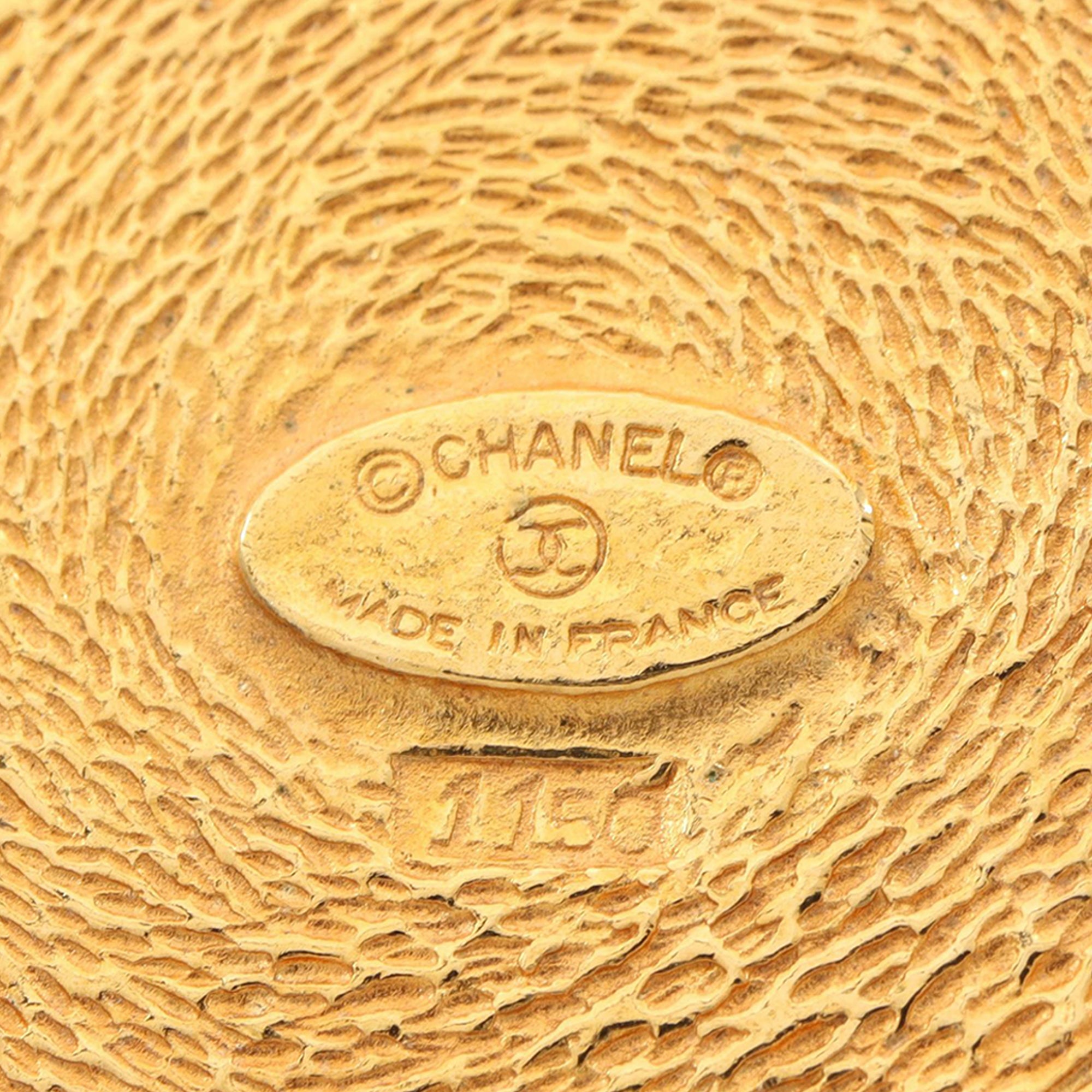 Gold Plated 31 Rue Cambon Round Brooch - Image 3