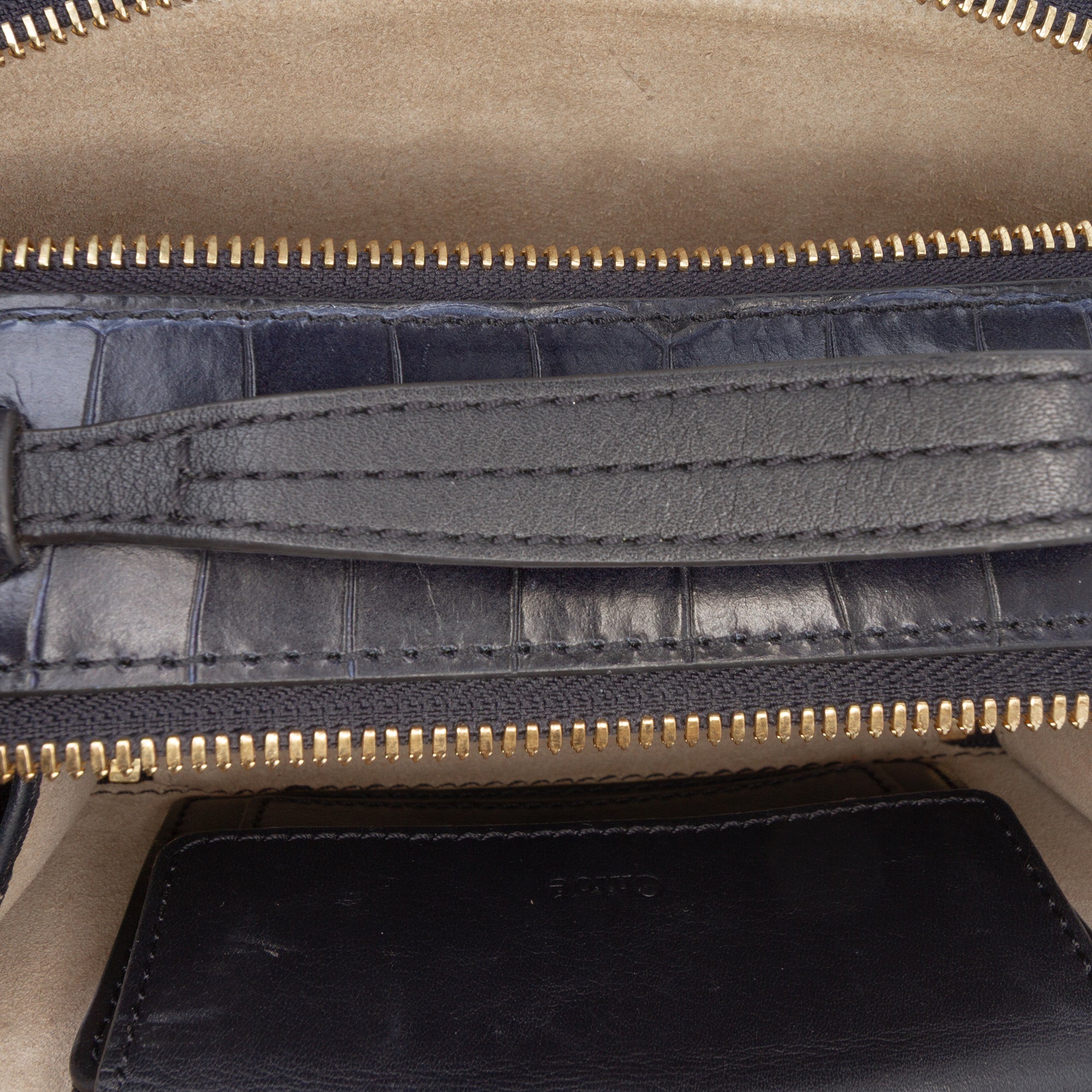 Mini Croc Embossed Leather C Vanity Bag - Image 10