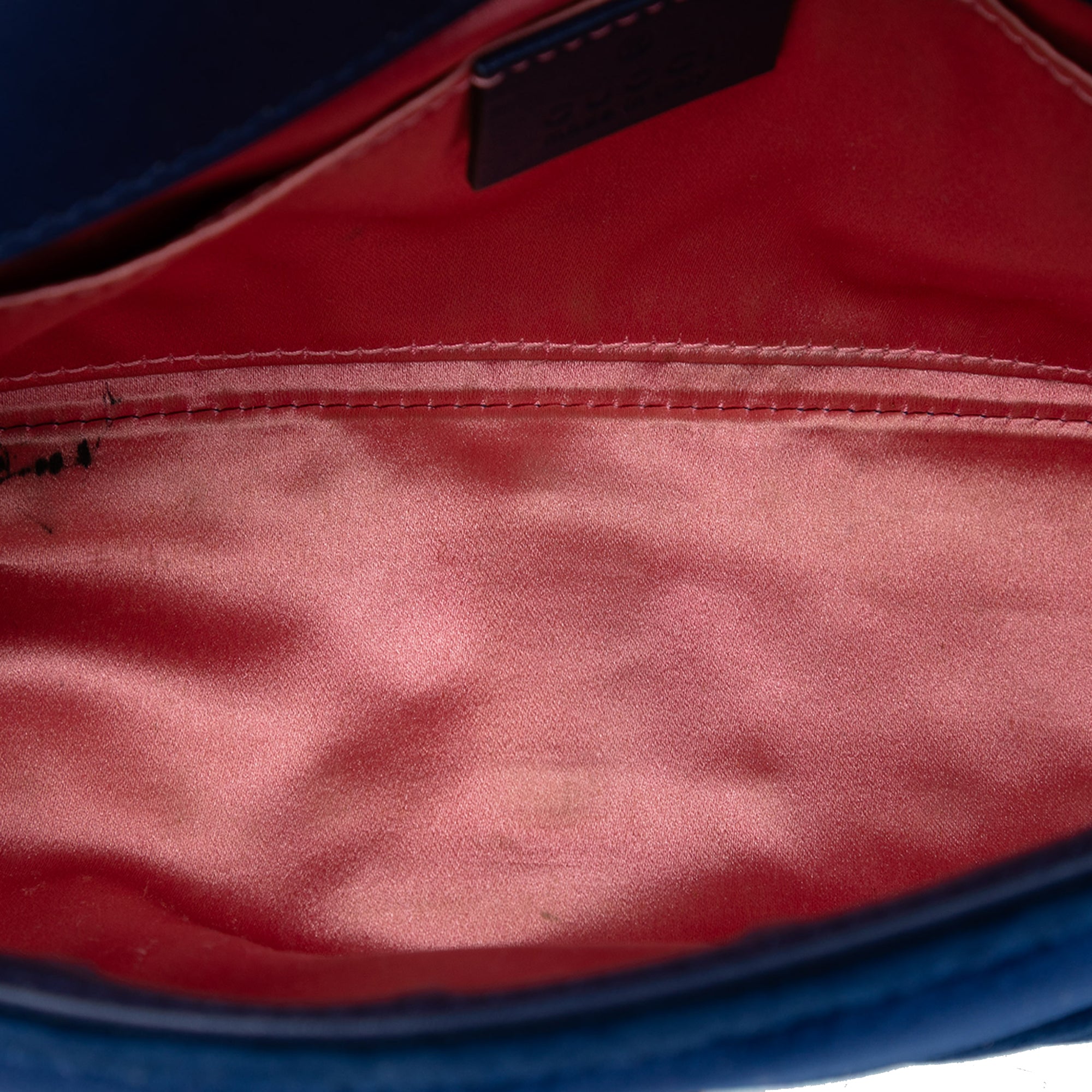 Small GG Marmont Matelasse Velvet Shoulder Bag - Image 4