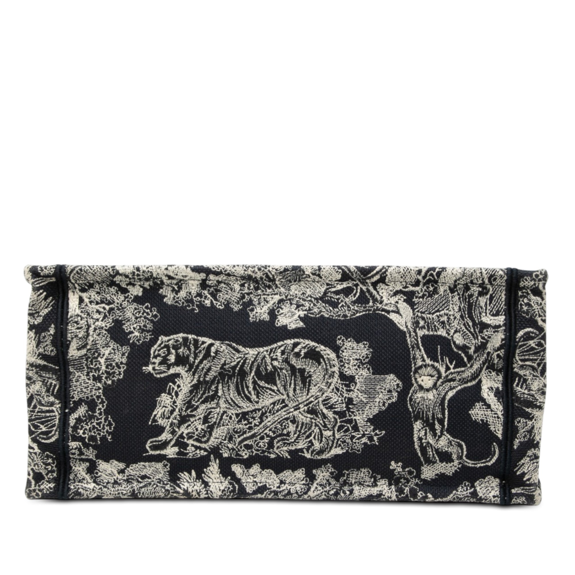 Medium Canvas Embroidered Reverse Dioriviera Toile De Jouy Book Tote - Image 3