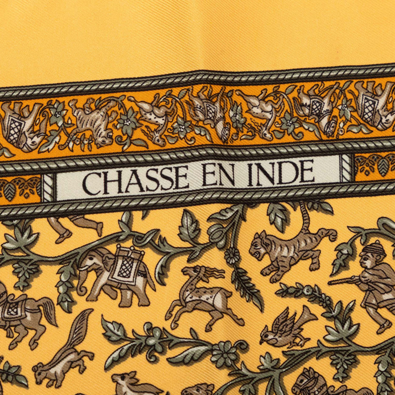 Chasse en Inde Silk Scarf 42 - Image 4
