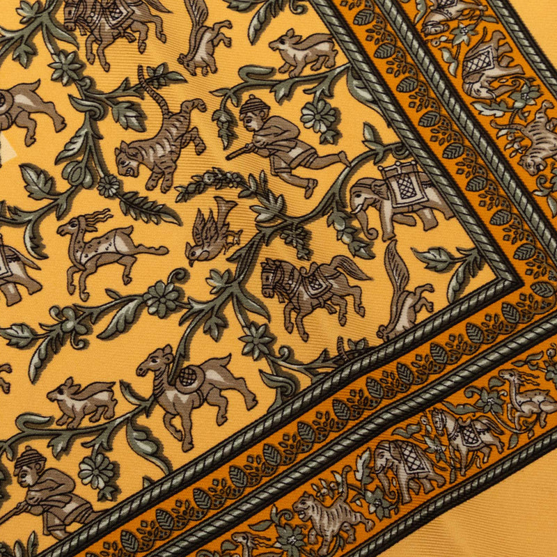 Chasse en Inde Silk Scarf 42 - Image 7