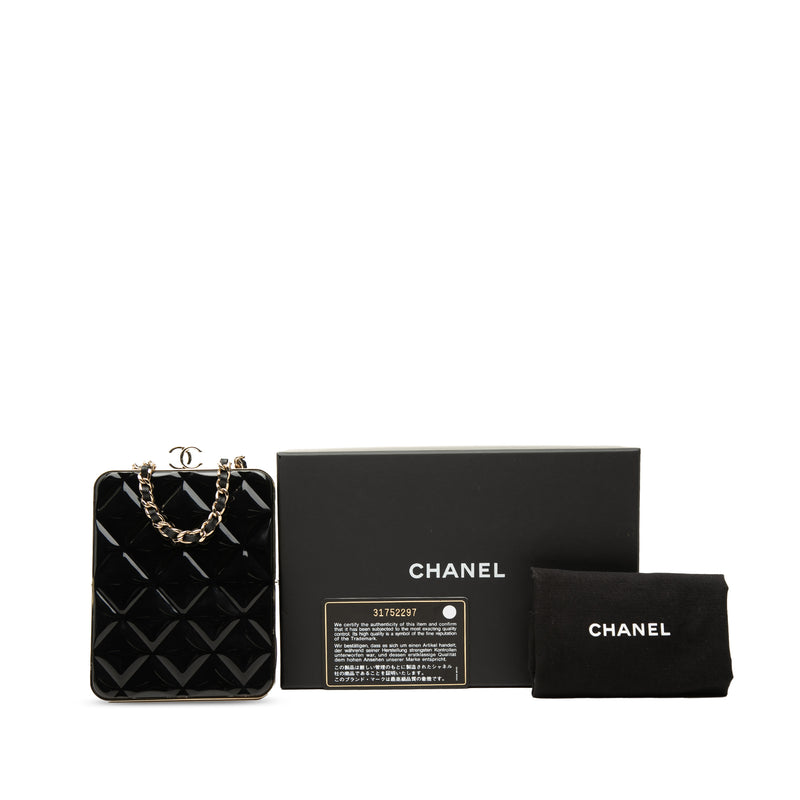 CC Quilted Acrylic and Lambskin Evening Clutch With Chain - Image 7