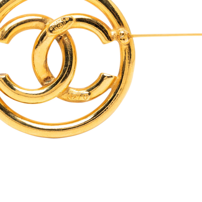 CC Gold Plated Round Brooch - Image 3