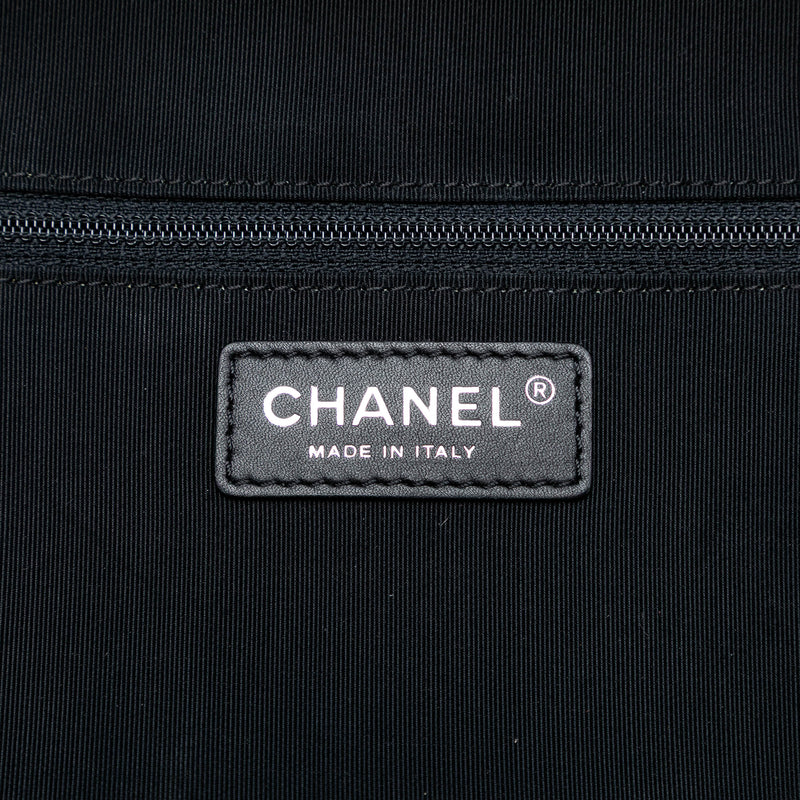 Printed Canvas and Caviar Airlines Round Trip Travel Bag - Image 6