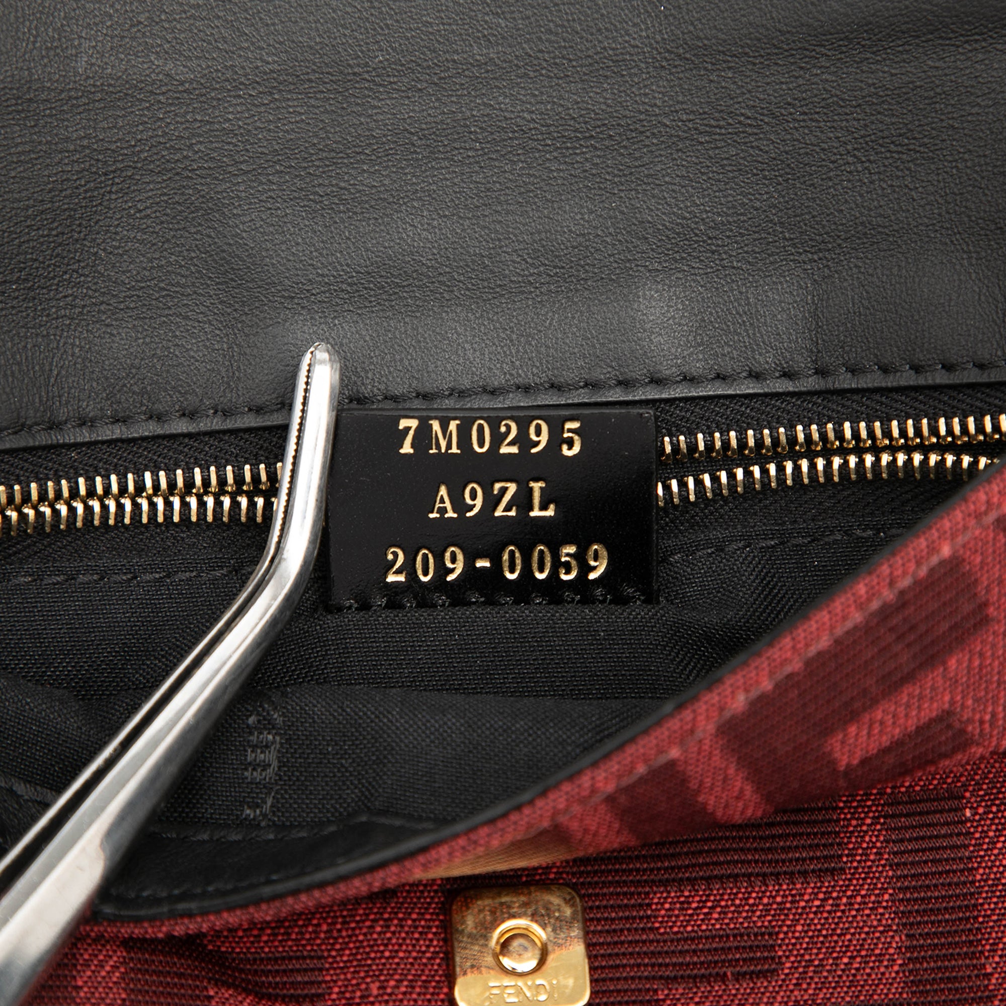Zucca Canvas Convertible Baguette Pouch - Image 6