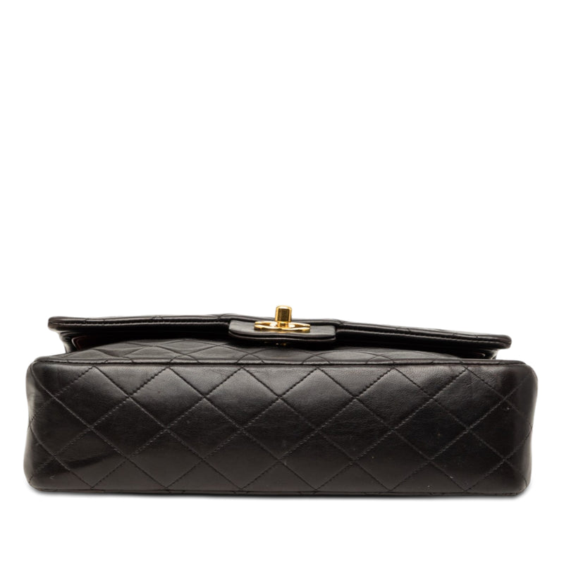Medium Classic Lambskin Double Flap - Image 3